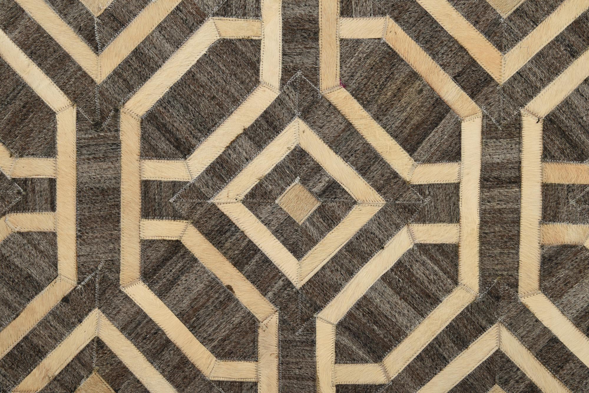 5' x 7' 8 Cowhide Rug