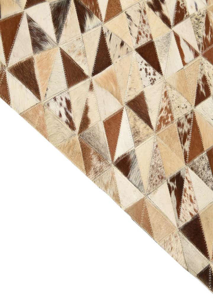 5' 4 x 7' 7 Cowhide Rug