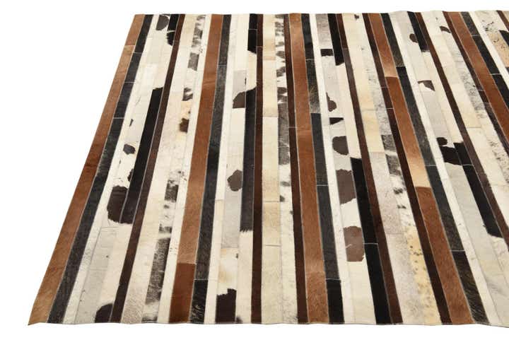 5' 2 x 8' Cowhide Rug