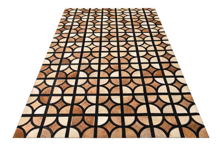 5' x 7' 10 Cowhide Rug