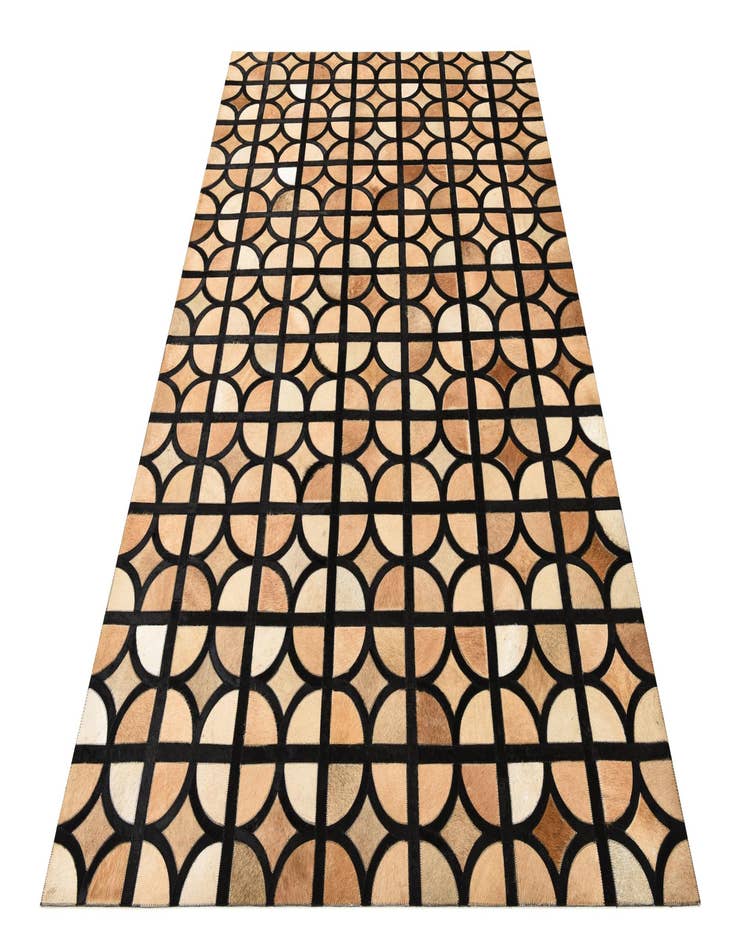 Detail image of 5' x 7' 10 Cowhide Rug