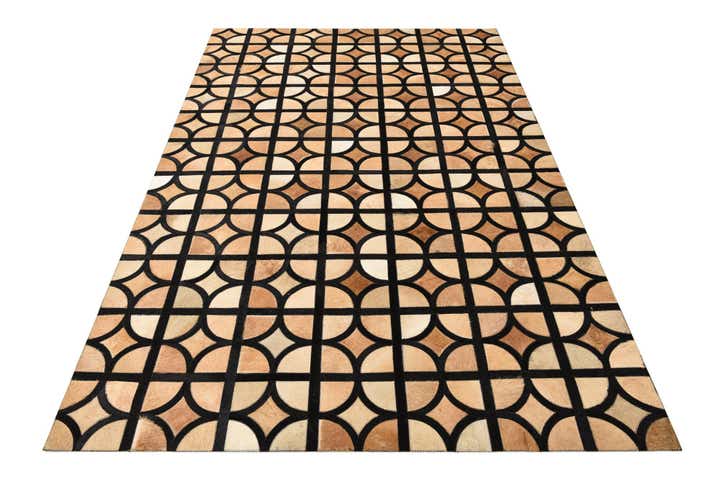 5' x 7' 10 Cowhide Rug