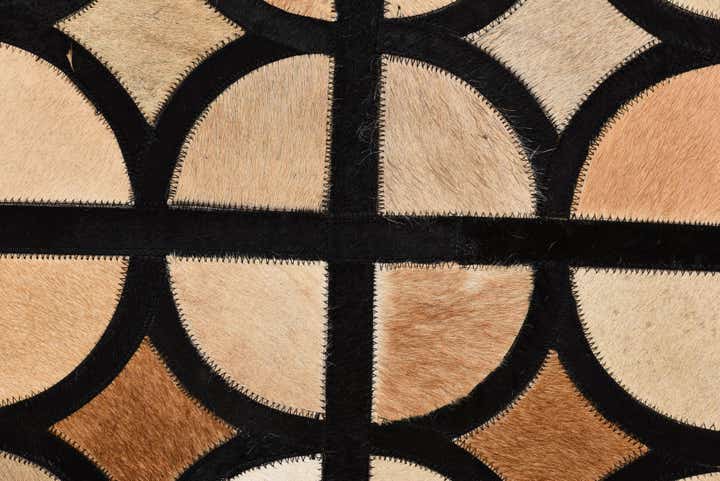 5' x 7' 10 Cowhide Rug