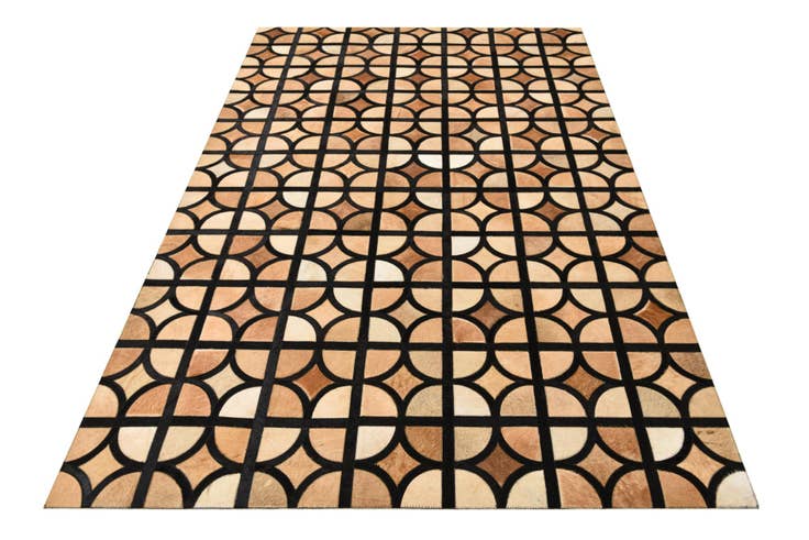 Detail image of 5' x 7' 9 Cowhide Rug