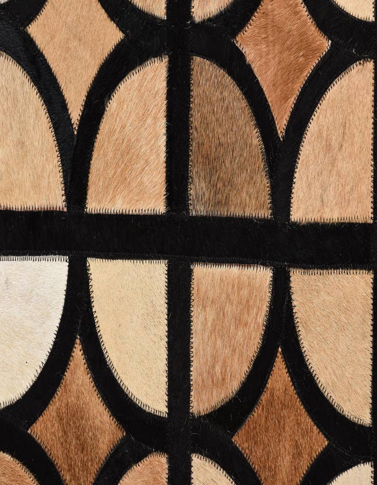 Detail image of 5' x 7' 9 Cowhide Rug