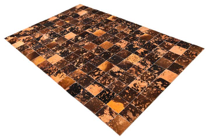 4' 10 x 7' 9 Cowhide Rug