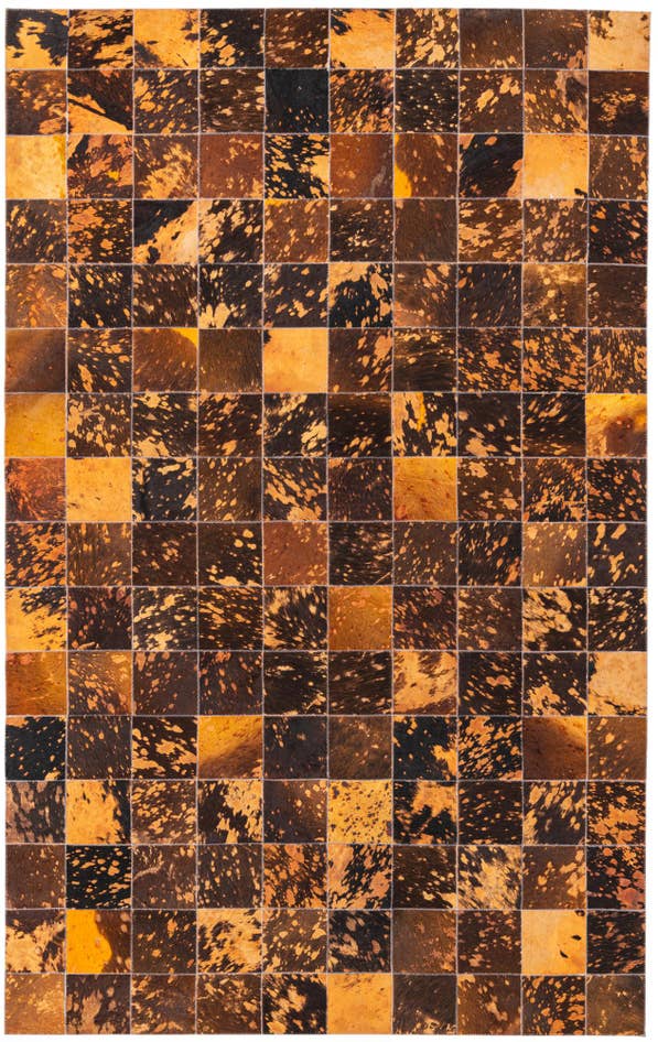 Detail image of 4' 10 x 7' 9 Cowhide Rug