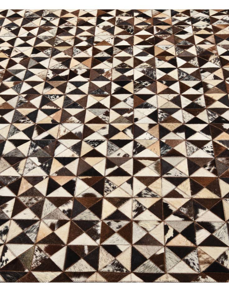 Detail image of 5' 4 x 7' 7 Cowhide Rug