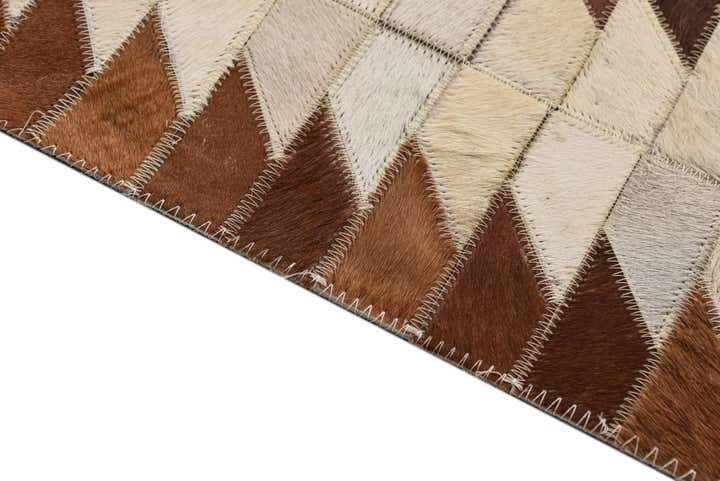 5' 4 x 7' 5 Cowhide Rug
