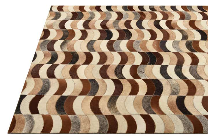 5' x 7' 8 Cowhide Rug