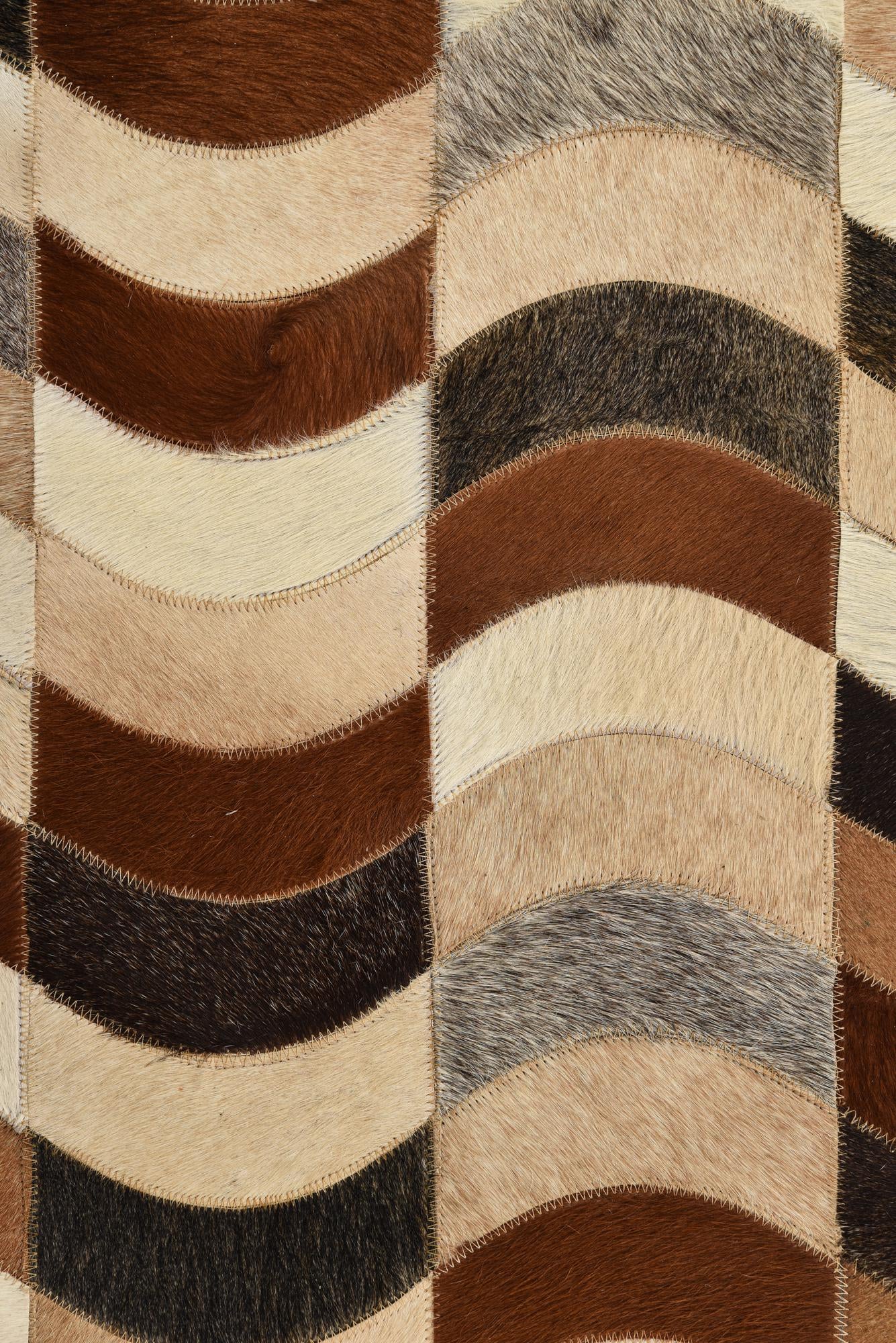 5' x 7' 8 Cowhide Rug
