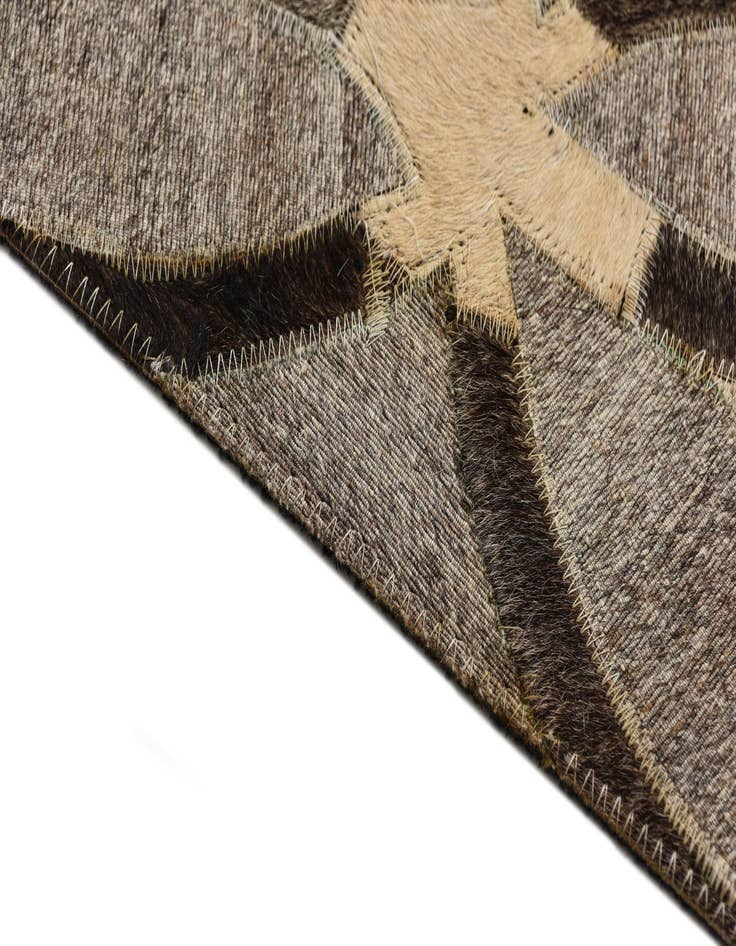 Detail image of 5' x 8' 1 Cowhide Rug