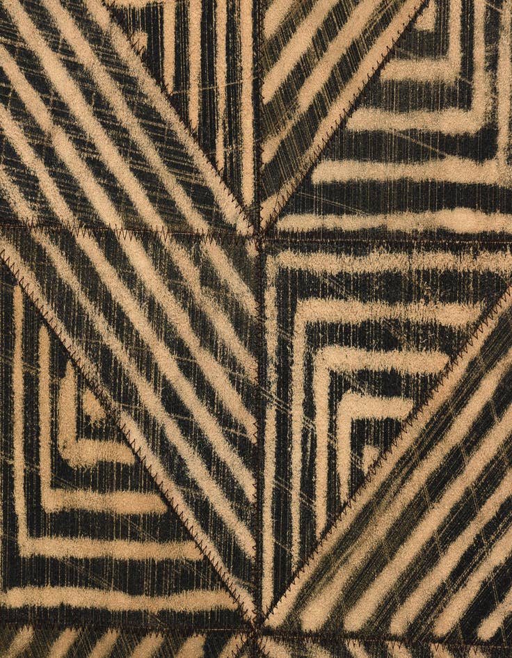 Detail image of 5' x 7' 10 Cowhide Rug