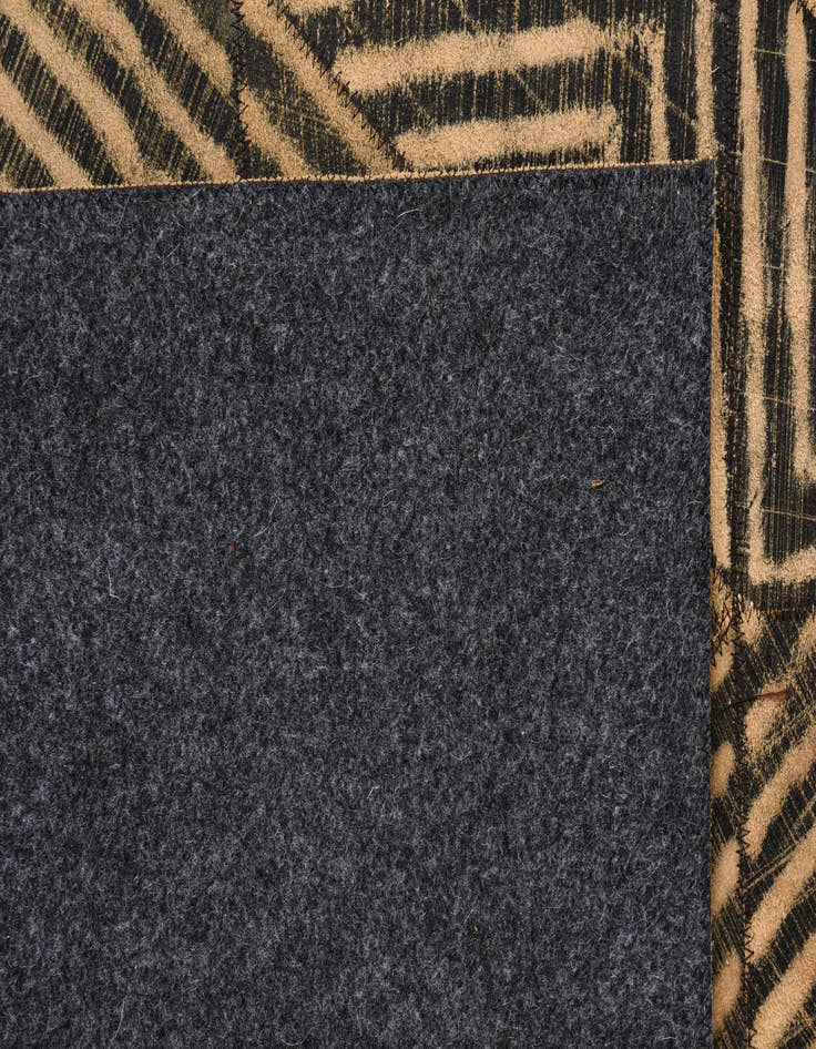 Detail image of 5' x 7' 10 Cowhide Rug