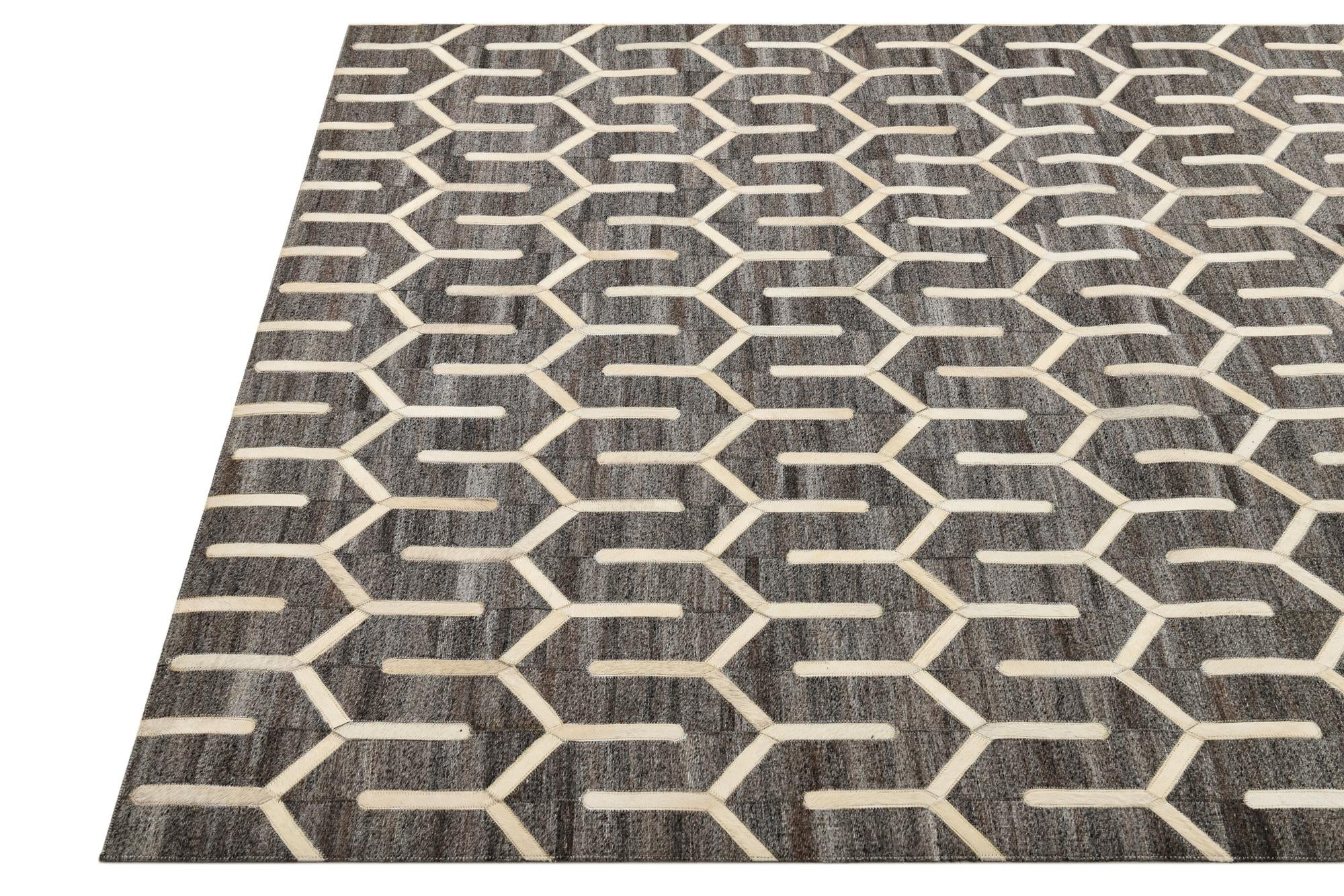 5' x 8' 1 Cowhide Rug