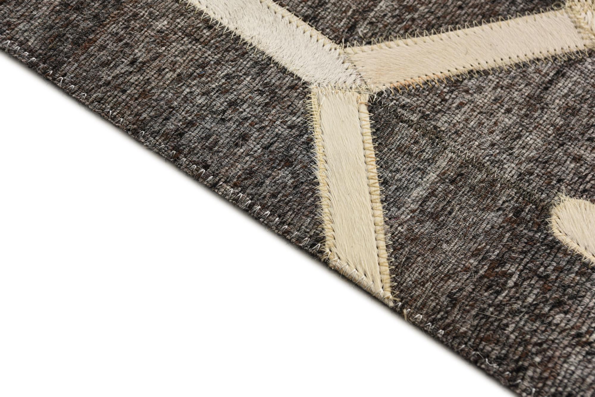 5' x 8' 1 Cowhide Rug