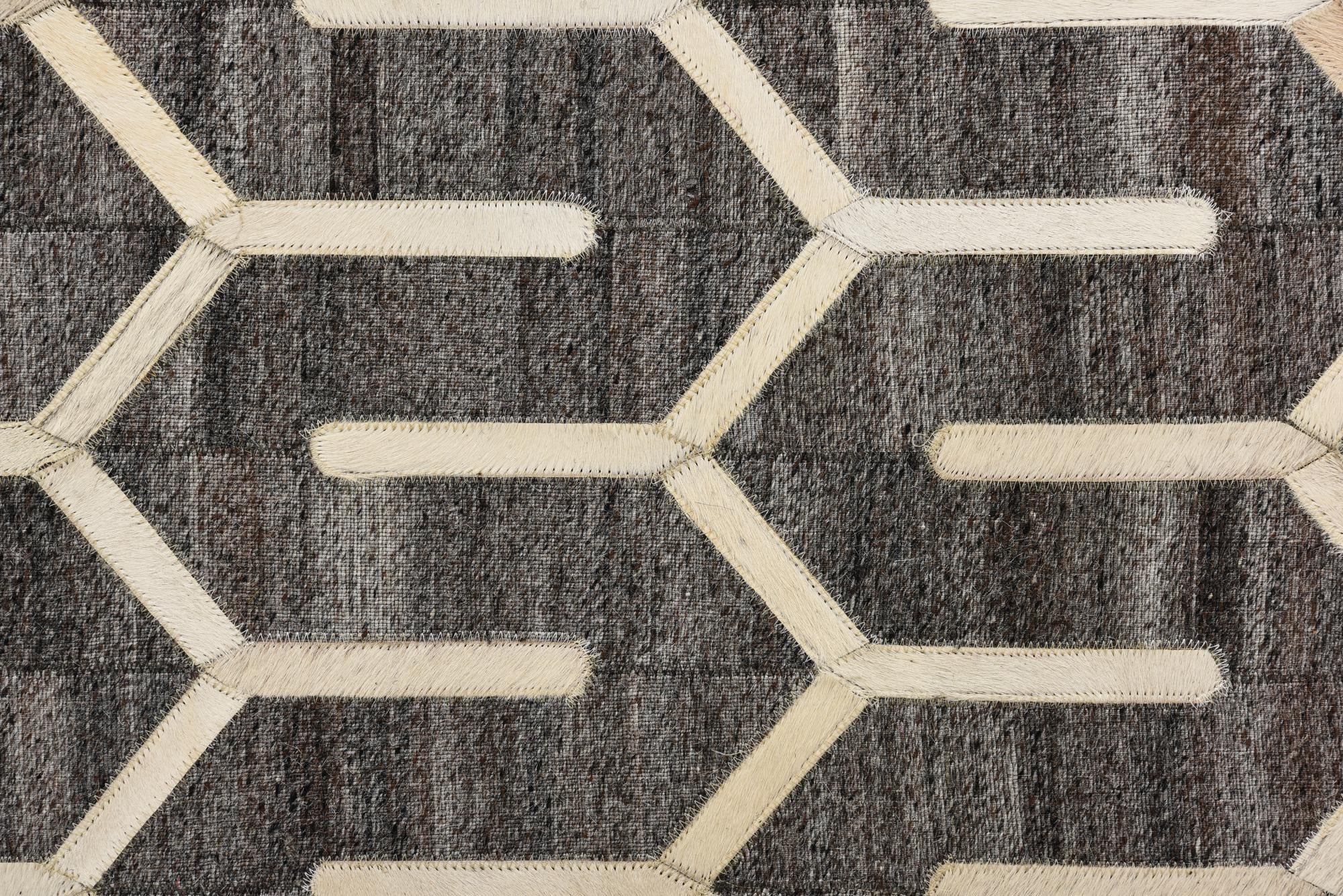 5' x 8' 1 Cowhide Rug