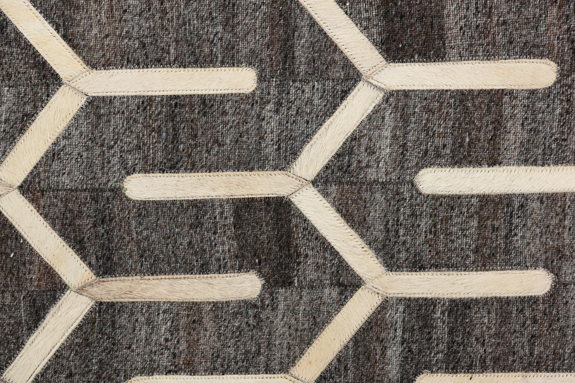 5' x 8' 1 Cowhide Rug
