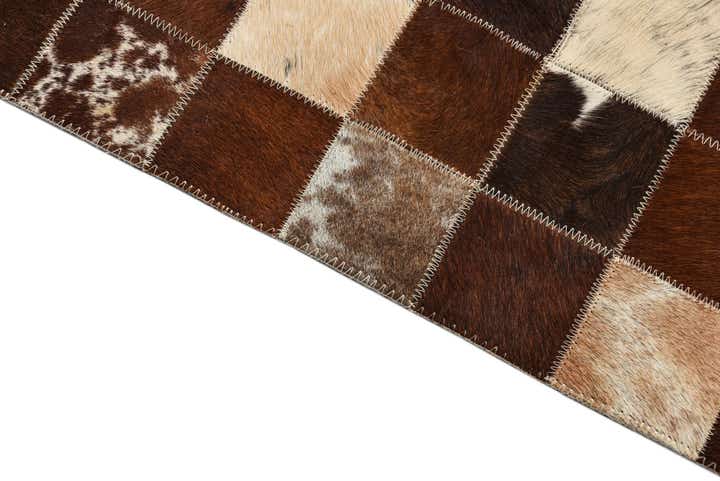 5' x 8' Cowhide Rug