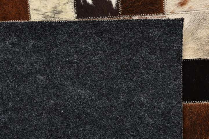 5' x 8' Cowhide Rug