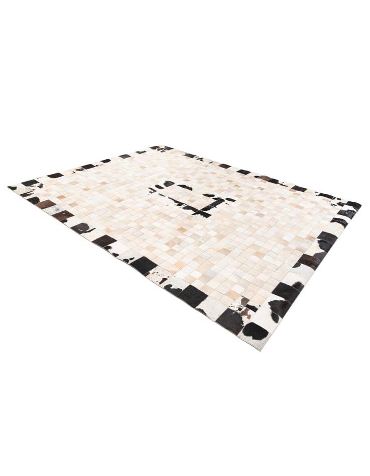 Detail image of 8' x 9' 10 Cowhide Stocks Rug