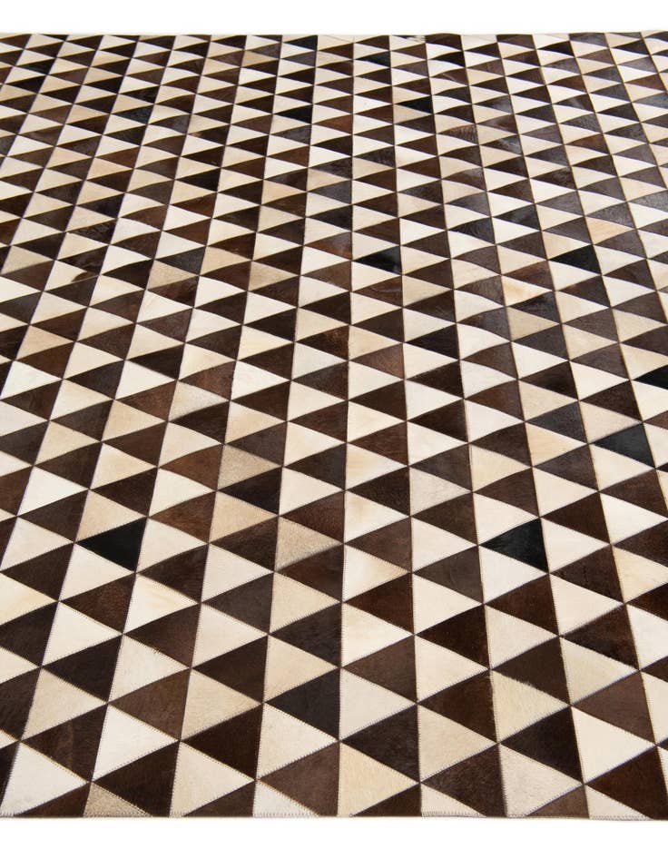 Detail image of 8' x 10' 1 Cowhide Stocks Rug
