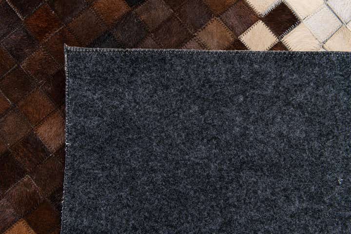 8' x 9' 9 Cowhide Stocks Rug