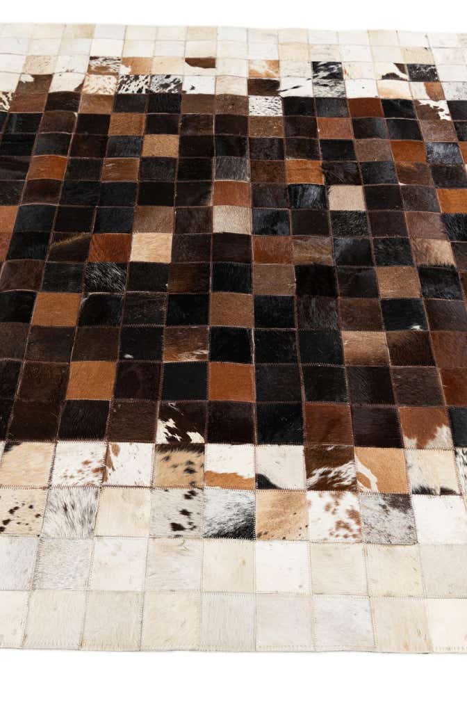 5' x 8' Cowhide Stocks Rug