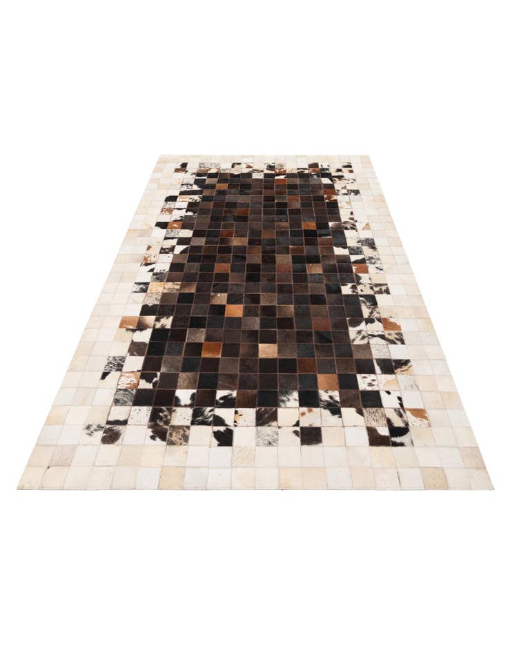 Detail image of 5' x 7' 11 Cowhide Stocks Rug