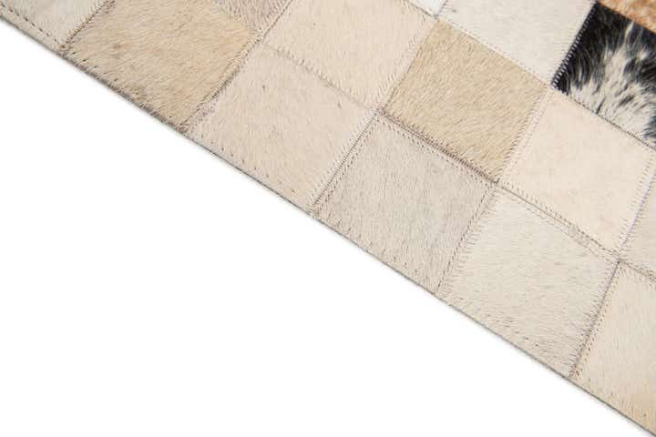 5' x 7' 11 Cowhide Stocks Rug