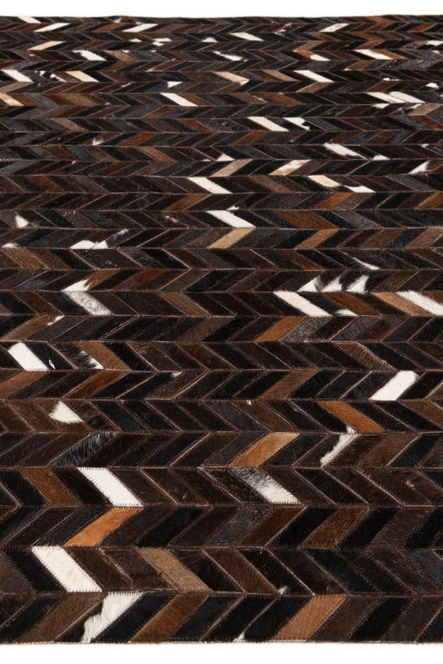 Detail image of 5' x 8' Cowhide Stocks Rug