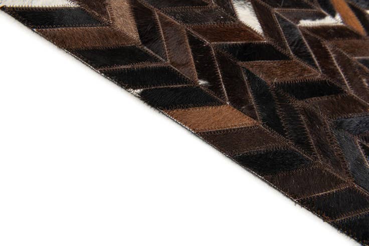 Detail image of 5' x 8' Cowhide Stocks Rug