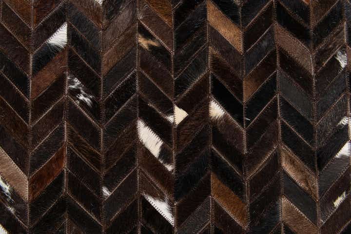 5' x 8' Cowhide Stocks Rug