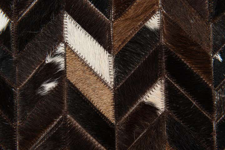 5' x 8' Cowhide Stocks Rug