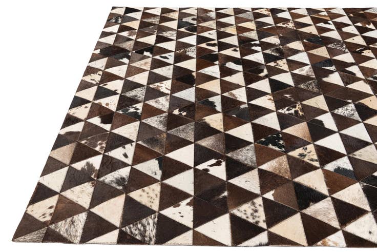 Detail image of 5' x 8' Cowhide Stocks Rug