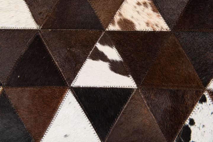 5' x 8' Cowhide Stocks Rug