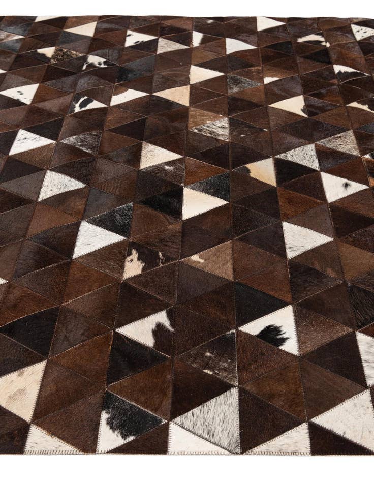 Detail image of 5' x 8' 1 Cowhide Stocks Rug