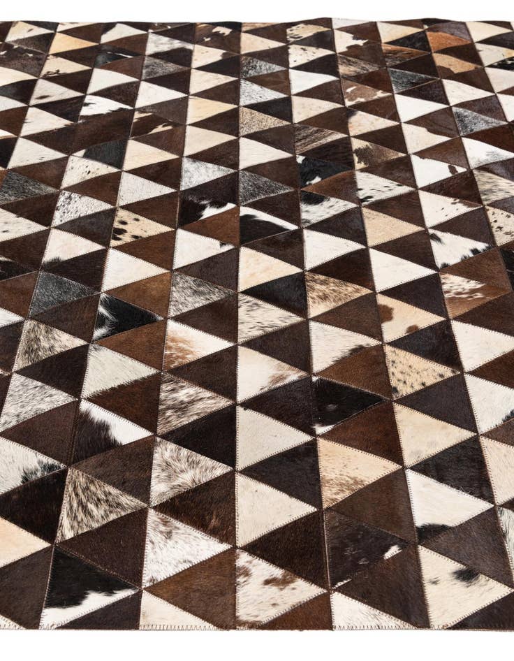 Detail image of 4' 11 x 8' Cowhide Stocks Rug