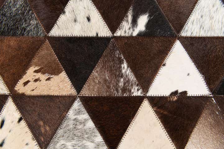 4' 11 x 8' Cowhide Stocks Rug