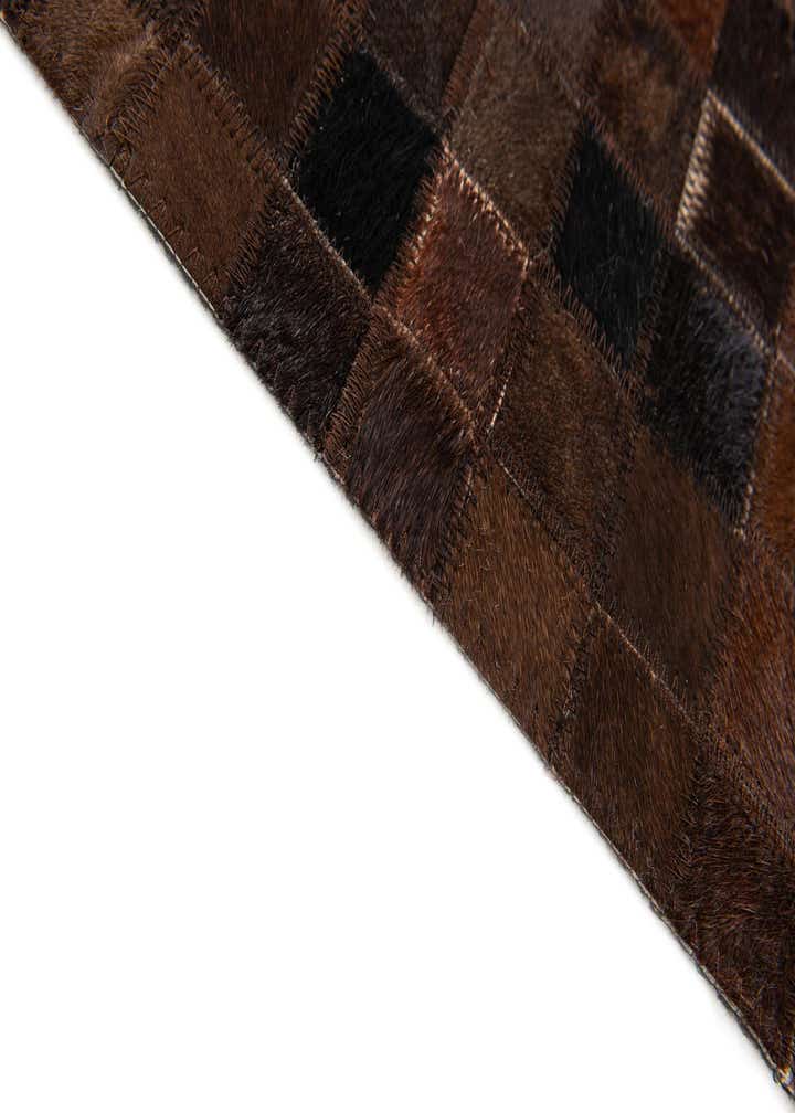 5' 1 x 8' Cowhide Stocks Rug