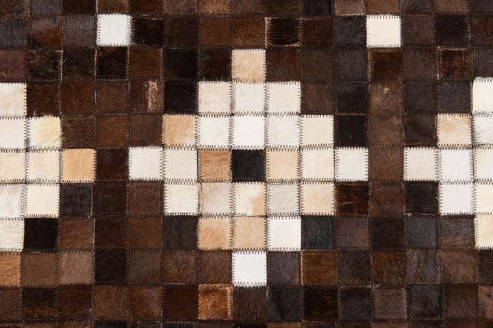 5' 2 x 8' Cowhide Stocks Rug