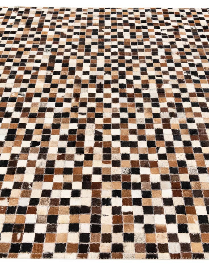 Detail image of 5' 3 x 7' 6 Cowhide Stocks Rug