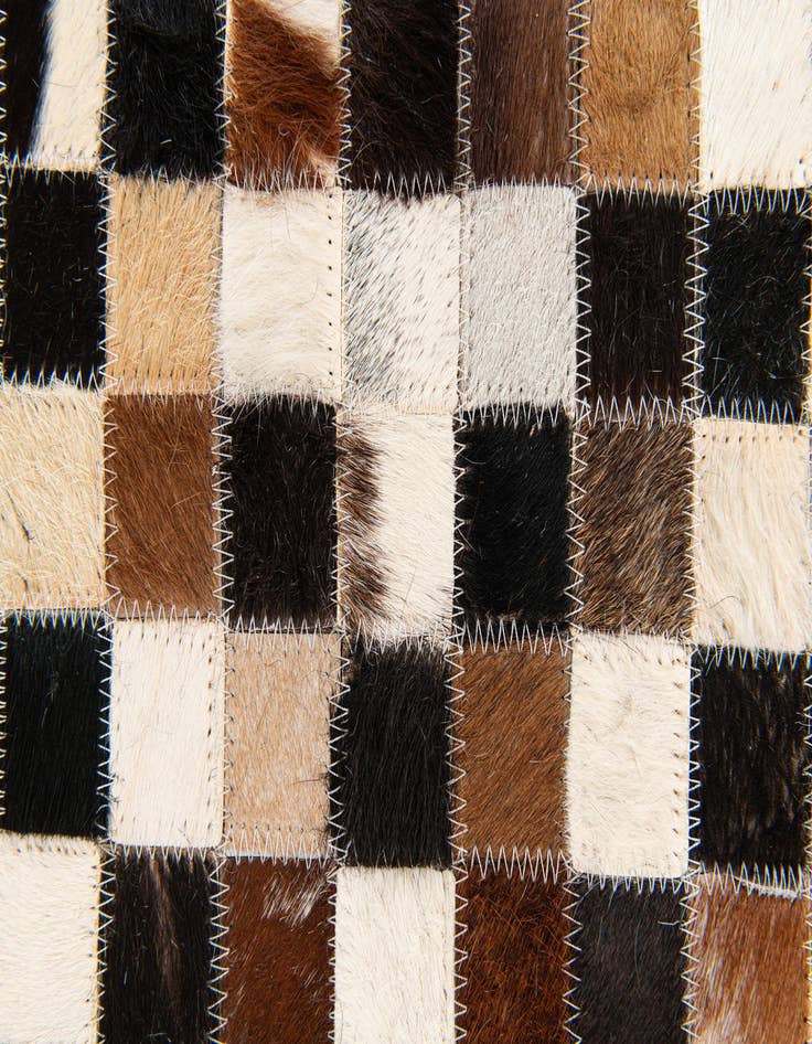 Detail image of 5' 3 x 7' 6 Cowhide Stocks Rug