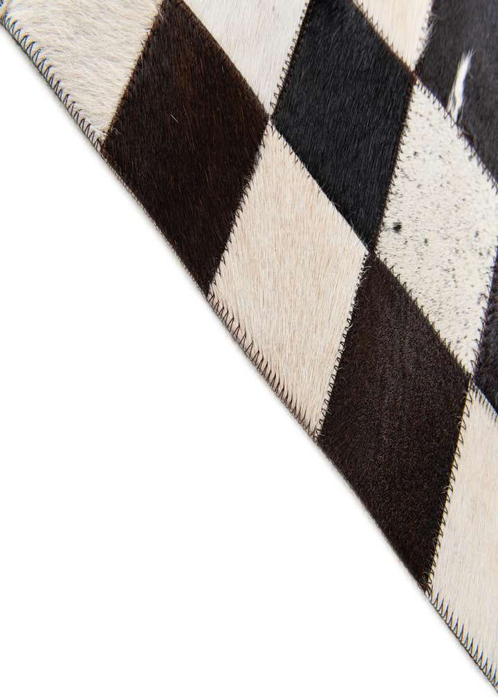 5' x 8' Cowhide Stocks Rug