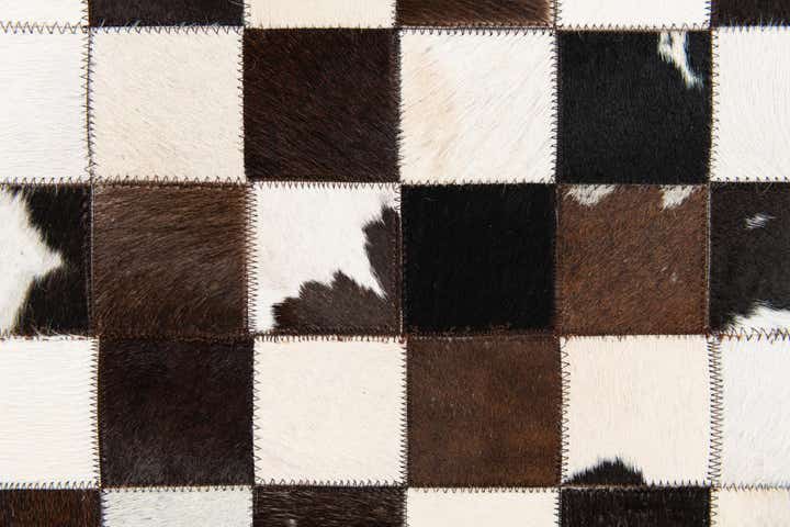 5' x 8' Cowhide Stocks Rug