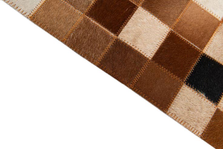 Detail image of 5' 1 x 8' Cowhide Stocks Rug