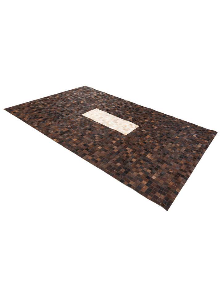 5' x 7' 10 Cowhide Stocks Rug