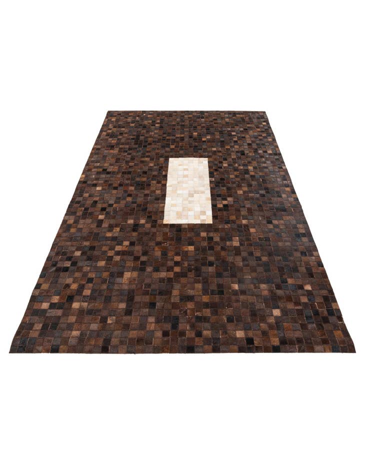 Detail image of 5' x 7' 10 Cowhide Stocks Rug