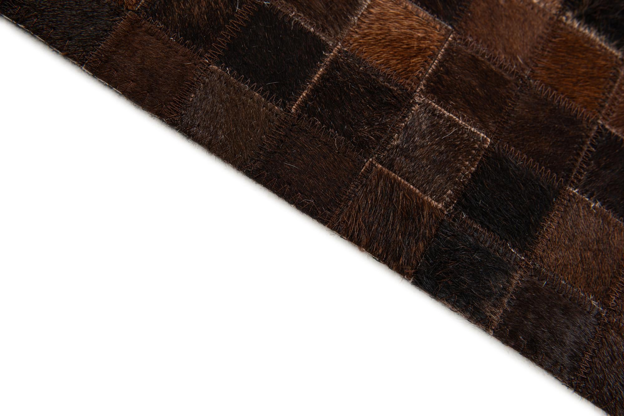 5' x 7' 10 Cowhide Stocks Rug