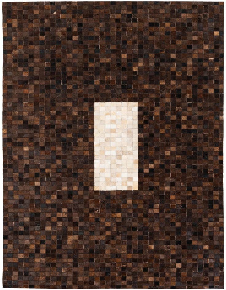 Detail image of 5' x 7' 10 Cowhide Stocks Rug